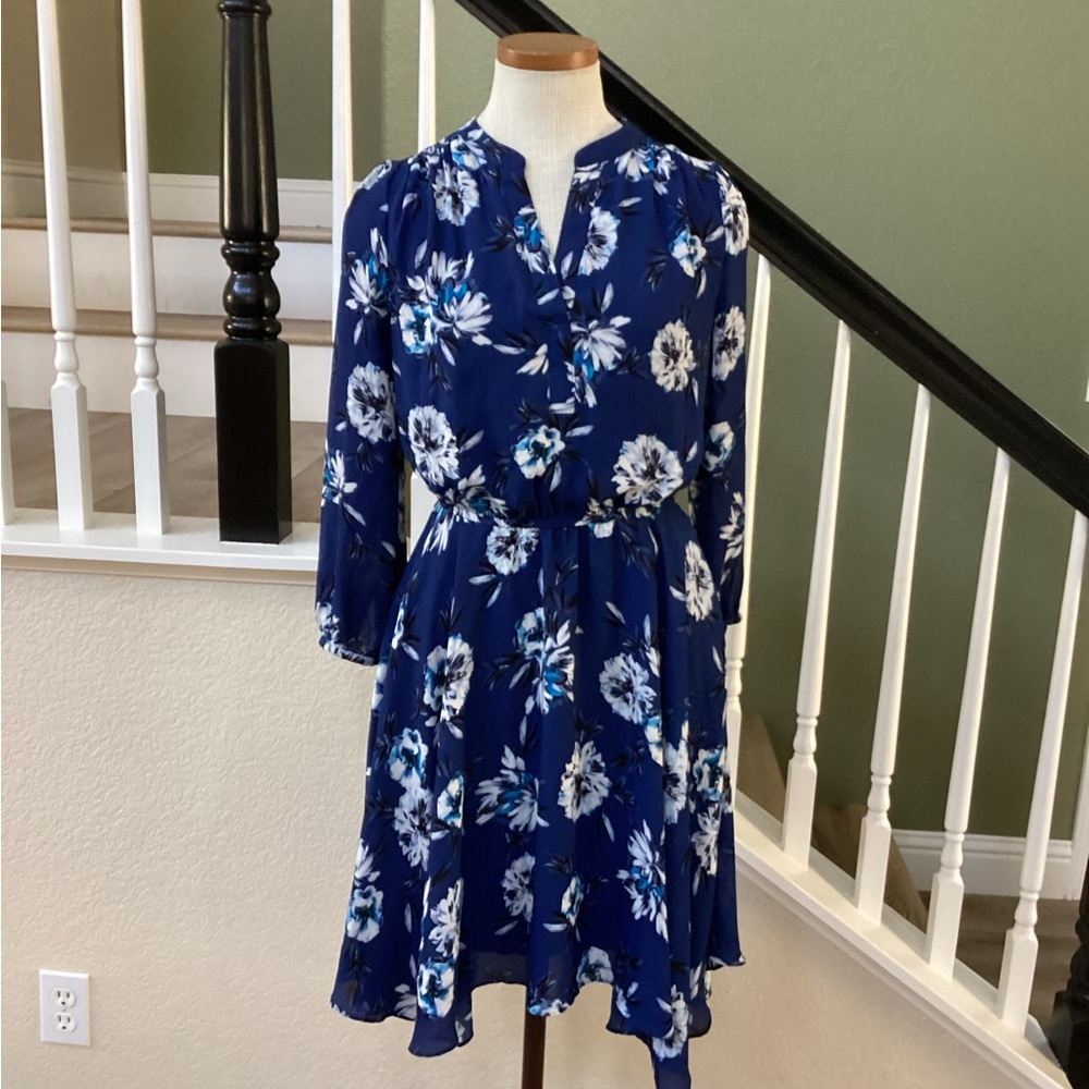 White House Black Market Floral Blue Dress (4)